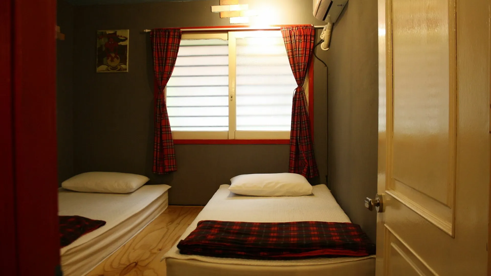 Mr. Comma Guesthouse Σεούλ 0*,