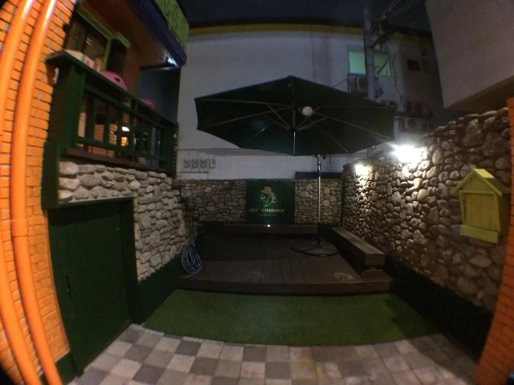 Mr. Comma Guesthouse Seoul