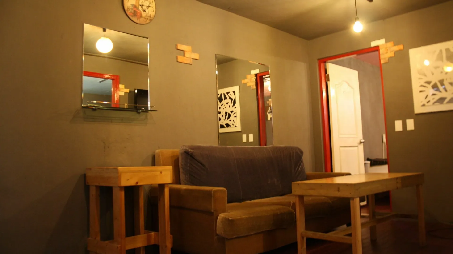Mr. Comma Guesthouse Seoul South Korea